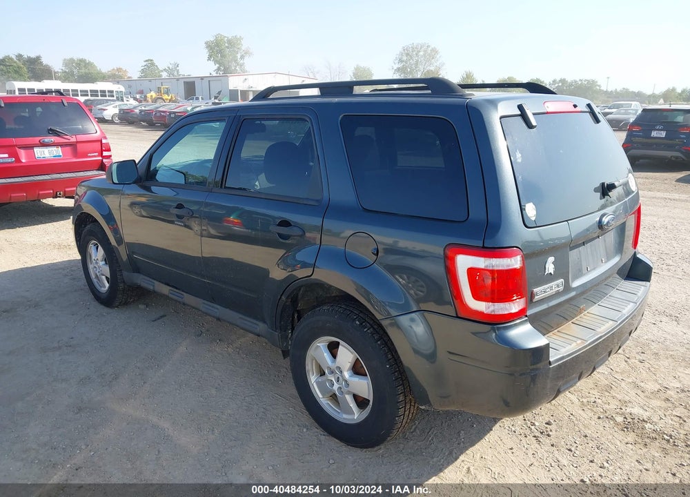 2009 FORD ESCAPE XLT VIN: 1FMCU03G99KD15290