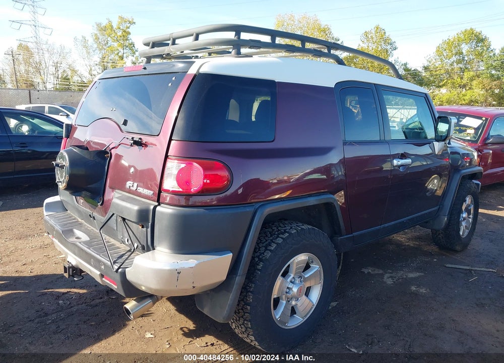 2007 TOYOTA FJ CRUISER VIN: JTEBU11FX70058919