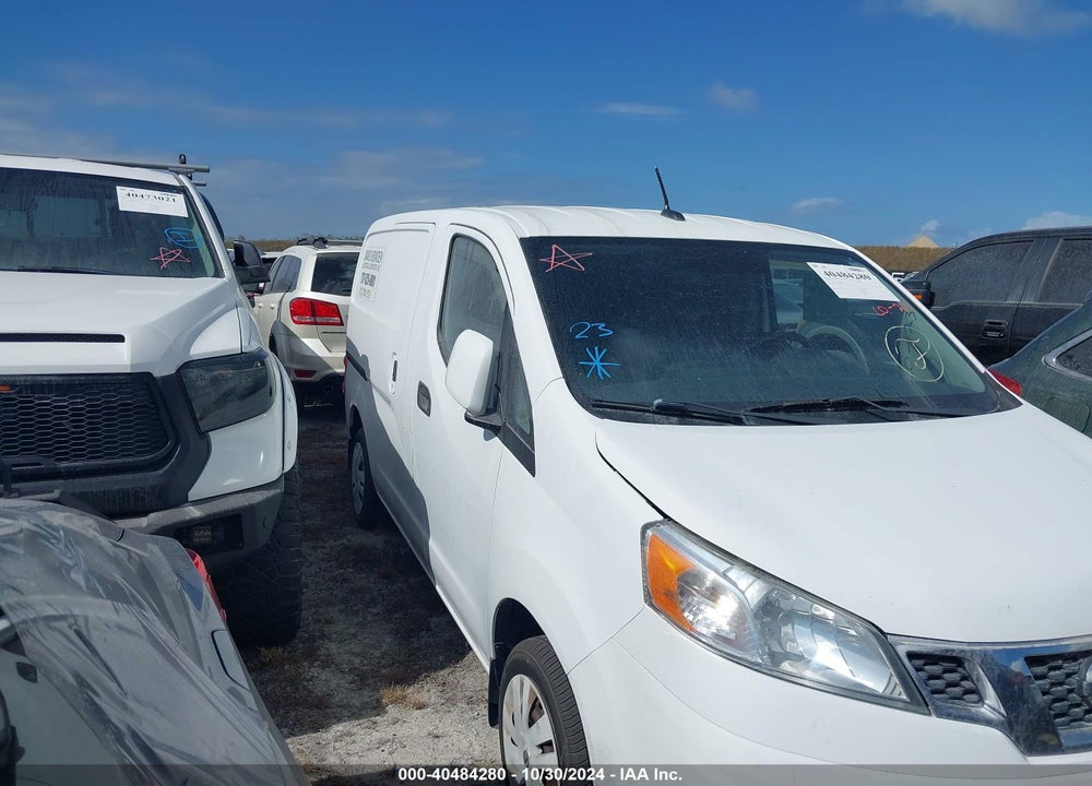 2015 NISSAN NV200 SV VIN: 3N6CM0KN5FK708706