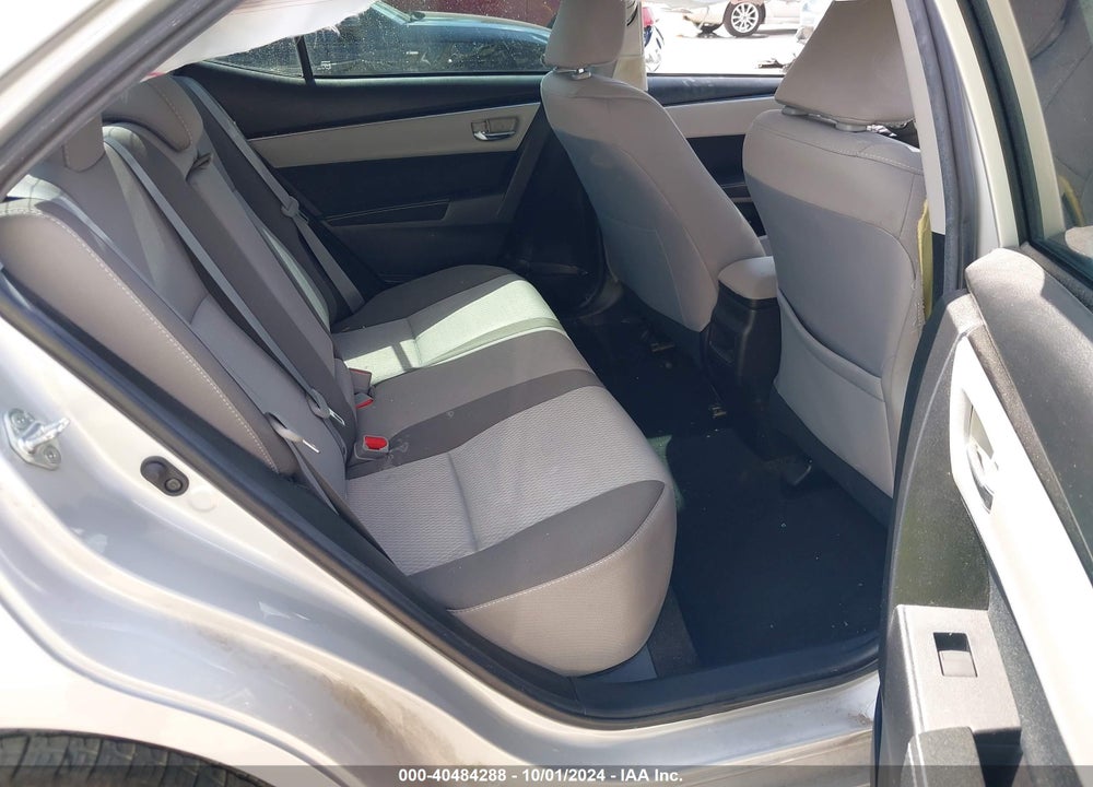 2018 TOYOTA COROLLA LE VIN: 5YFBURHE9JP834003