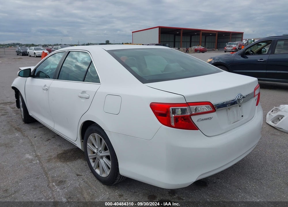 2013 TOYOTA CAMRY XLE VIN: 4T4BF1FK3DR312545