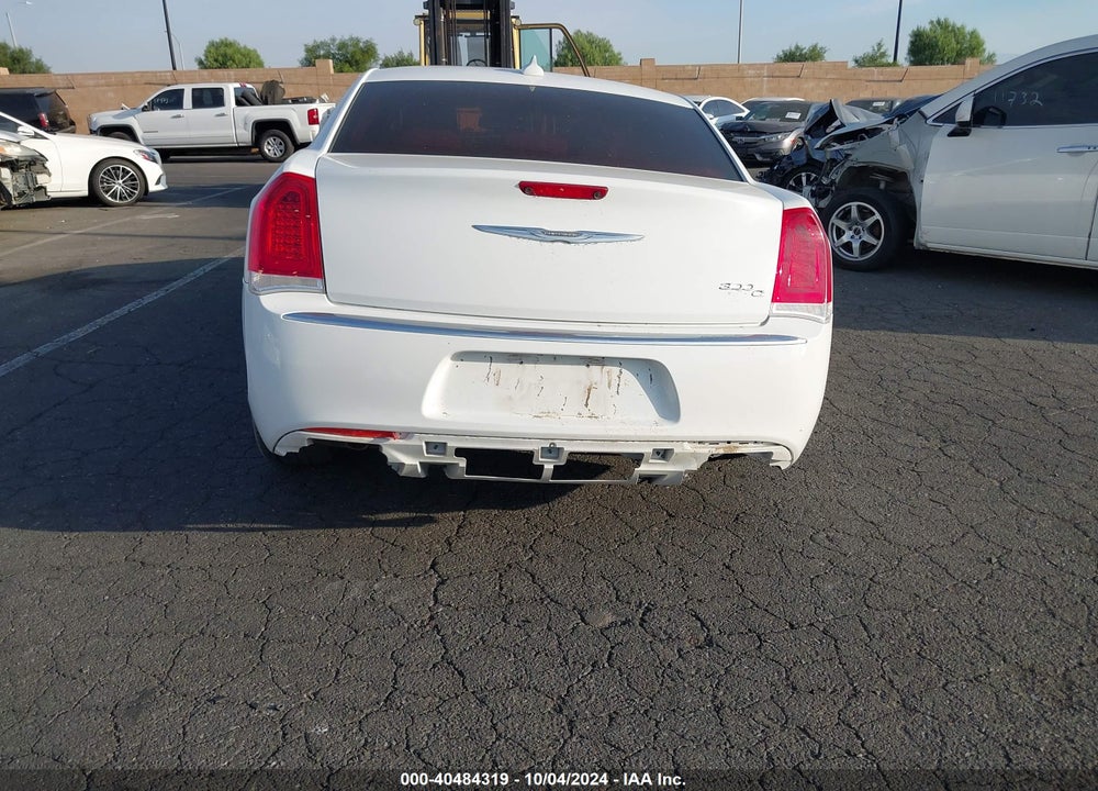 2016 CHRYSLER 300C VIN: 2C3CCAEG8GH359414