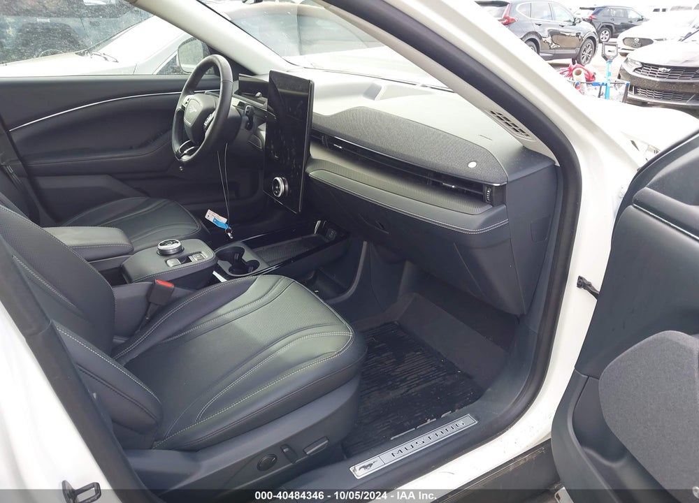2021 FORD MUSTANG MACH-E PREMIUM VIN: 3FMTK3R75MMA21224