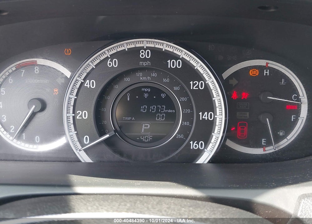 2017 HONDA ACCORD LX VIN: 1HGCR2F38HA235432