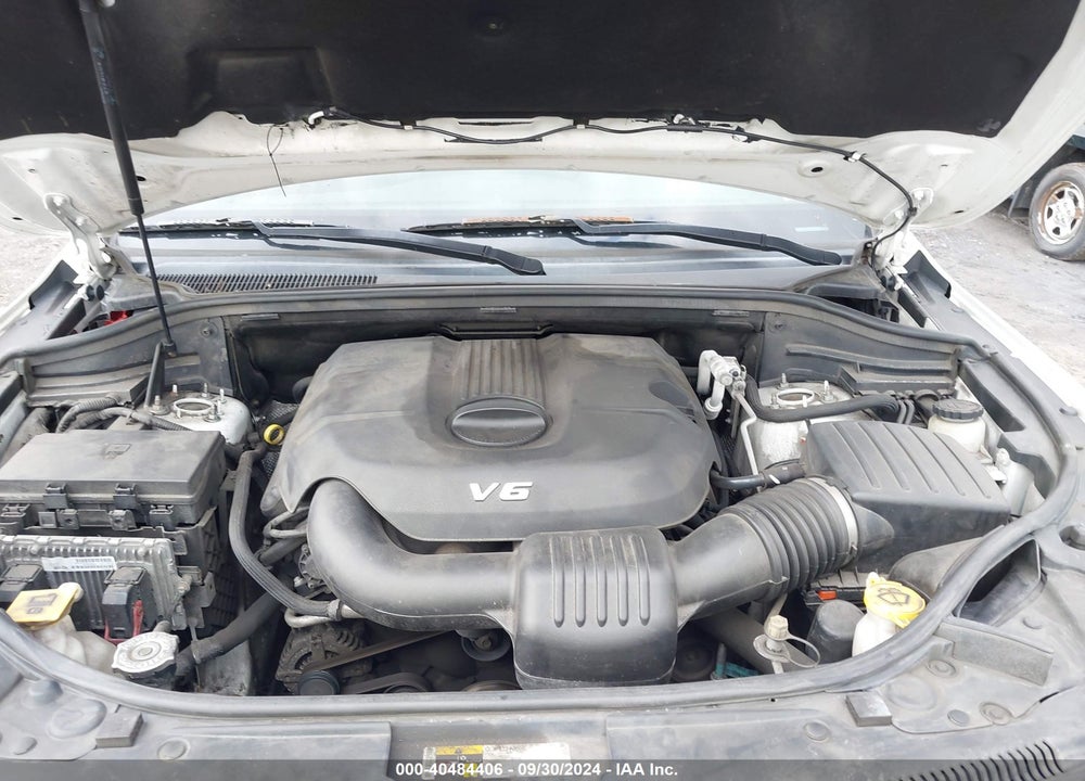 2015 JEEP GRAND CHEROKEE ALTITUDE VIN: 1C4RJFAG0FC675258