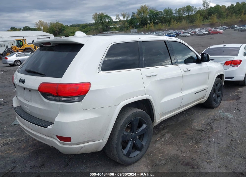 2015 JEEP GRAND CHEROKEE ALTITUDE VIN: 1C4RJFAG0FC675258