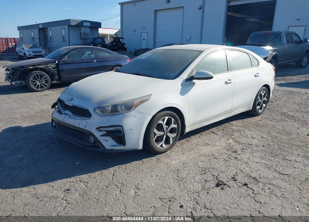 2019 KIA FORTE LXS VIN: 3KPF24AD8KE126274
