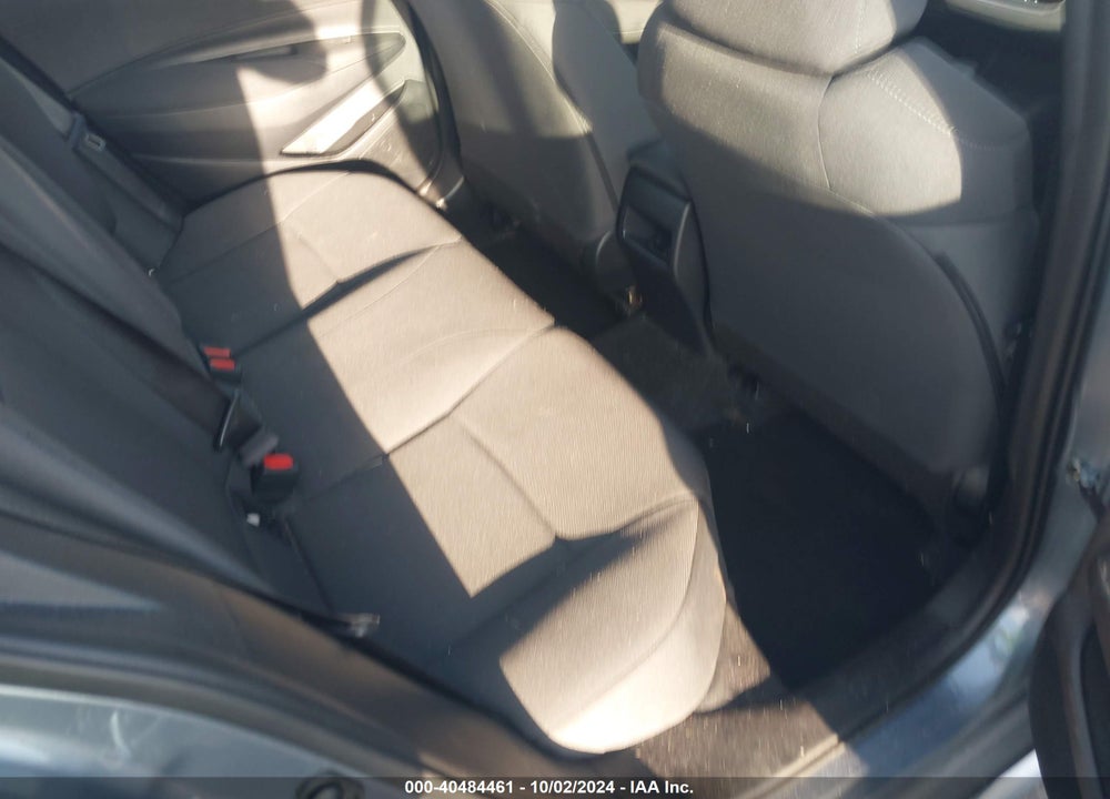 2022 TOYOTA COROLLA LE VIN: 5YFEPMAE1NP364203