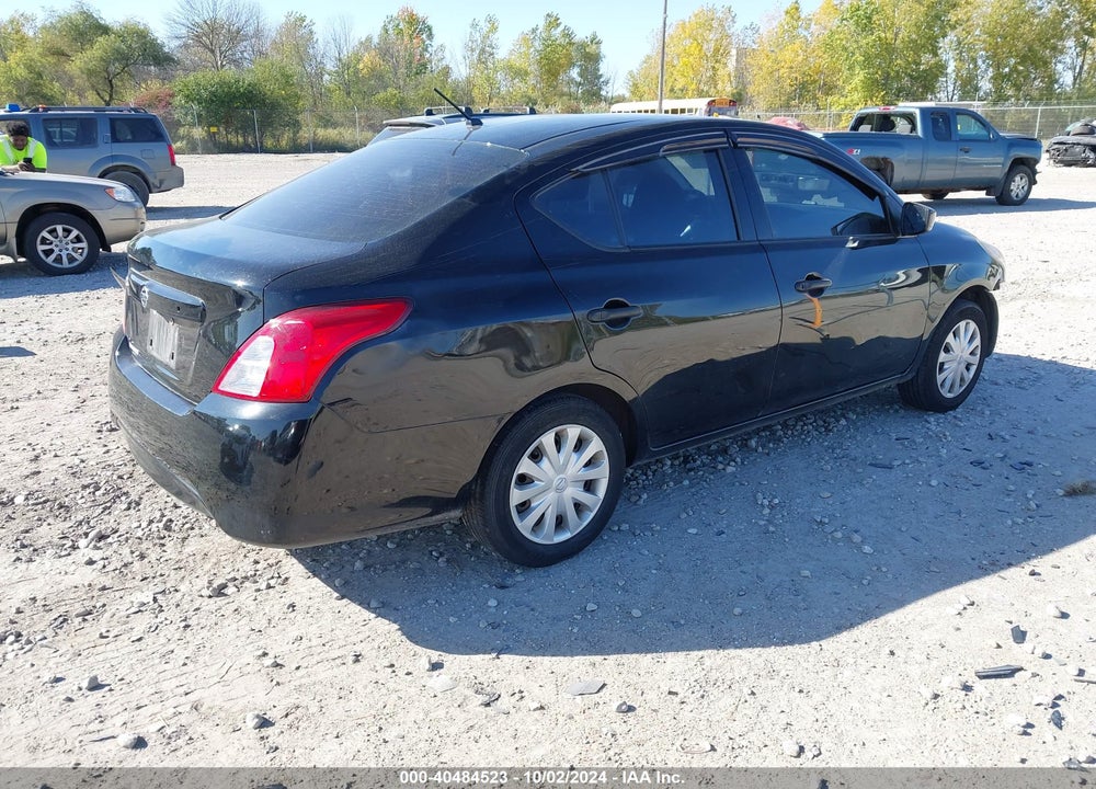 2019 NISSAN VERSA 1.6 S+ VIN: 3N1CN7AP5KL822448
