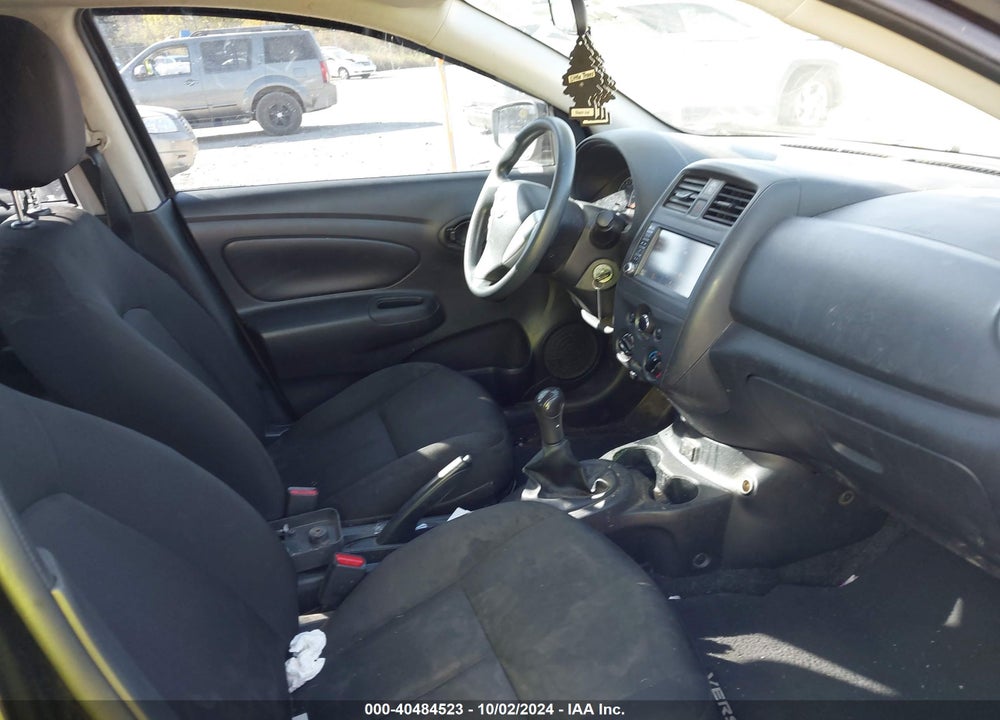 2019 NISSAN VERSA 1.6 S+ VIN: 3N1CN7AP5KL822448