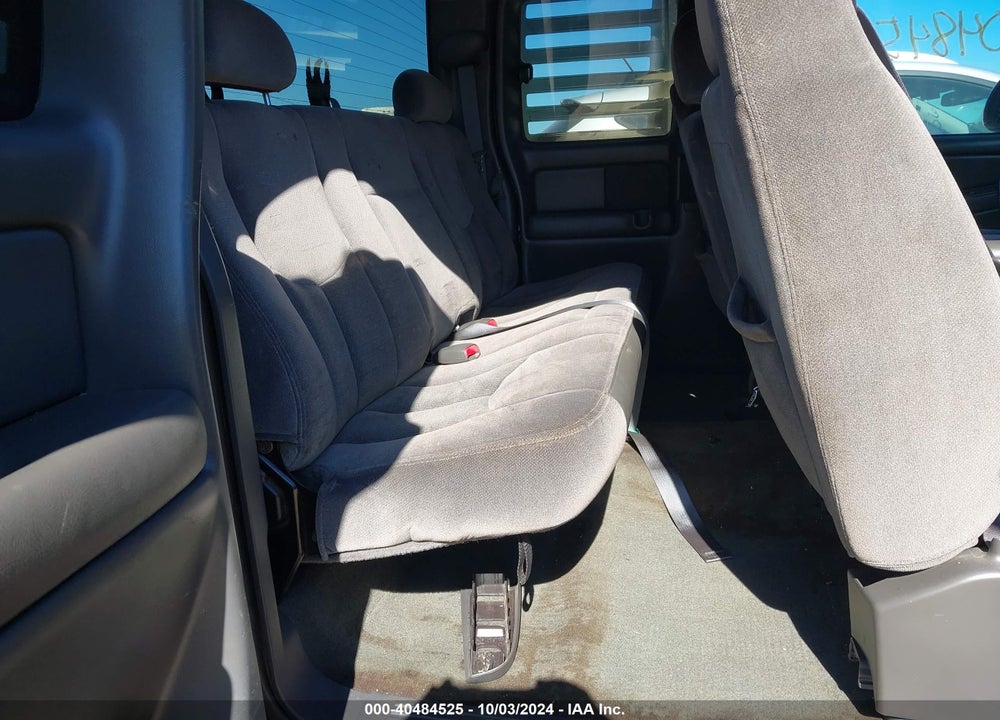 2004 GMC SIERRA 1500 VIN: 2GTEK19T141390491