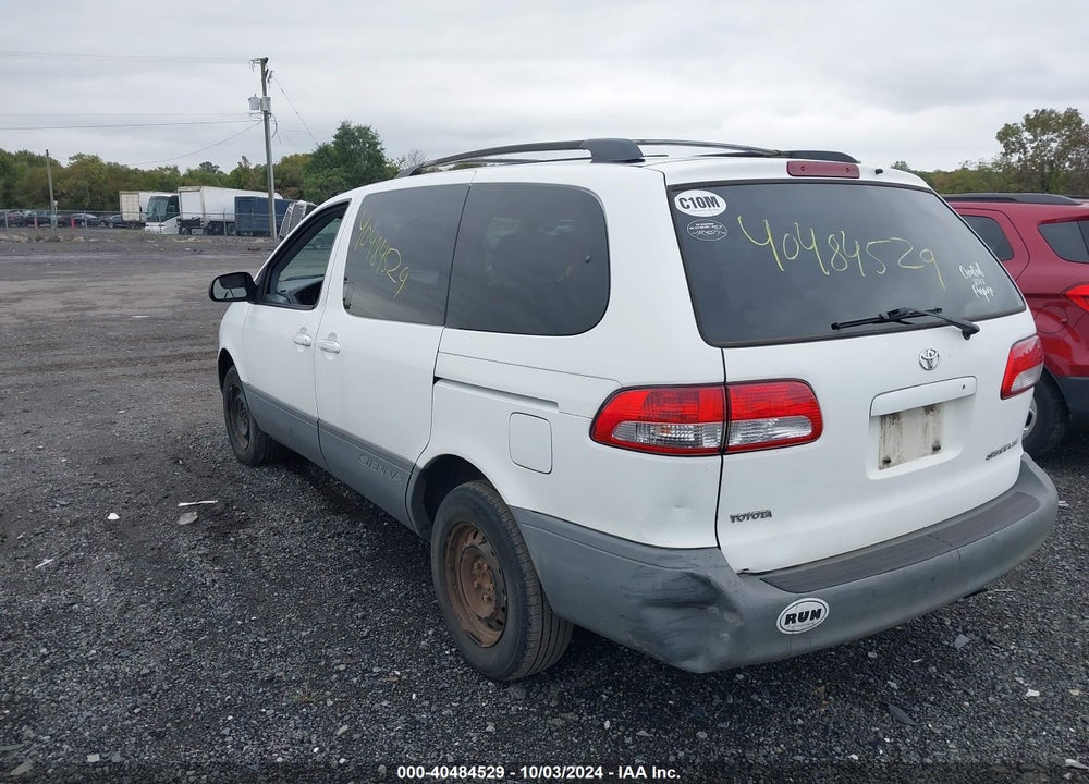 2001 TOYOTA SIENNA LE VIN: 4T3ZF13C51U358869