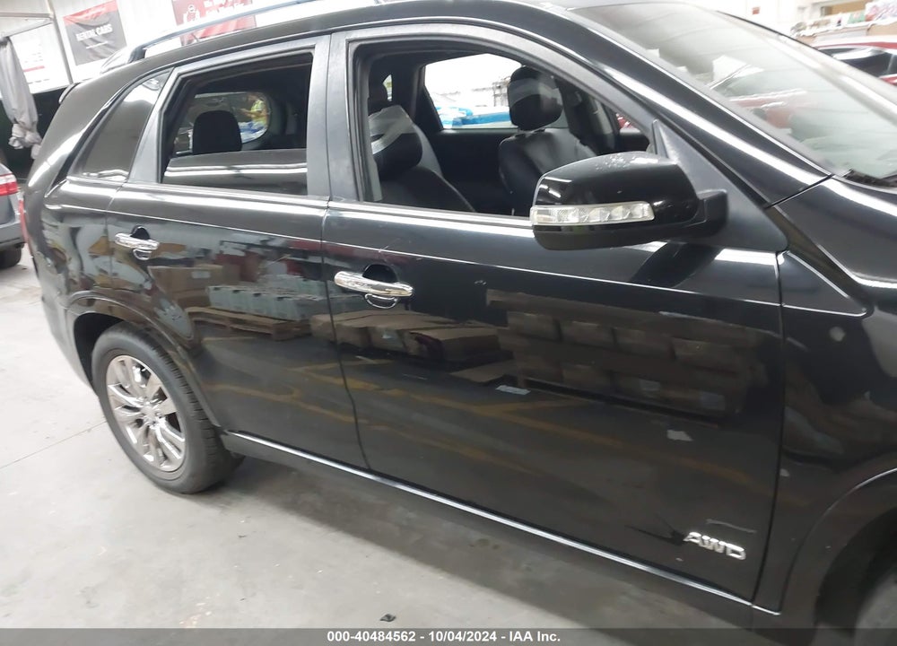 2012 KIA SORENTO SX V6 VIN: 5XYKWDA24CG285881