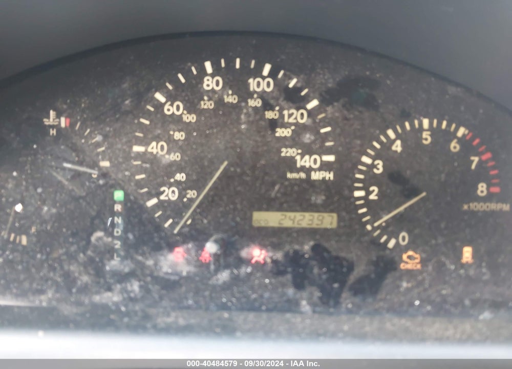 2002 LEXUS RX 300 VIN: JTJHF10U820275206