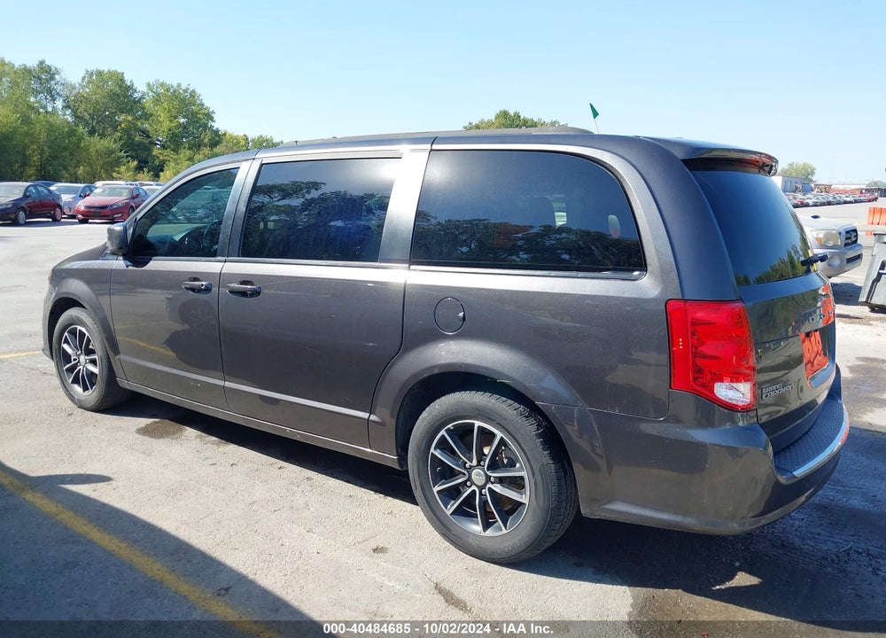 2018 DODGE GRAND CARAVAN GT VIN: 2C4RDGEG3JR200114