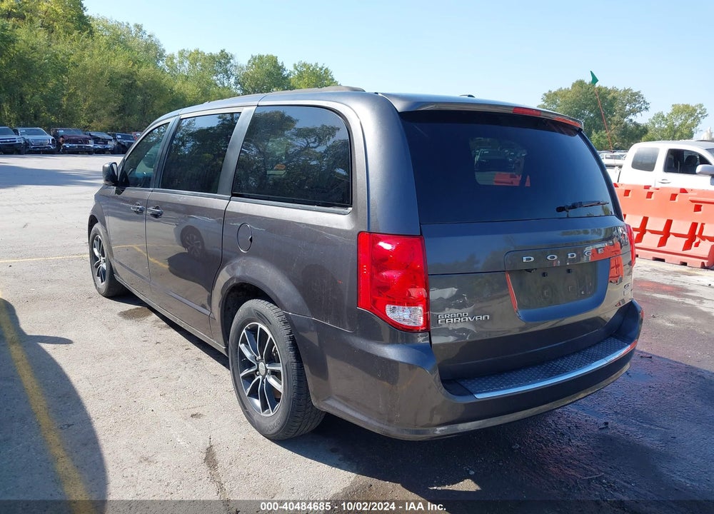 2018 DODGE GRAND CARAVAN GT VIN: 2C4RDGEG3JR200114