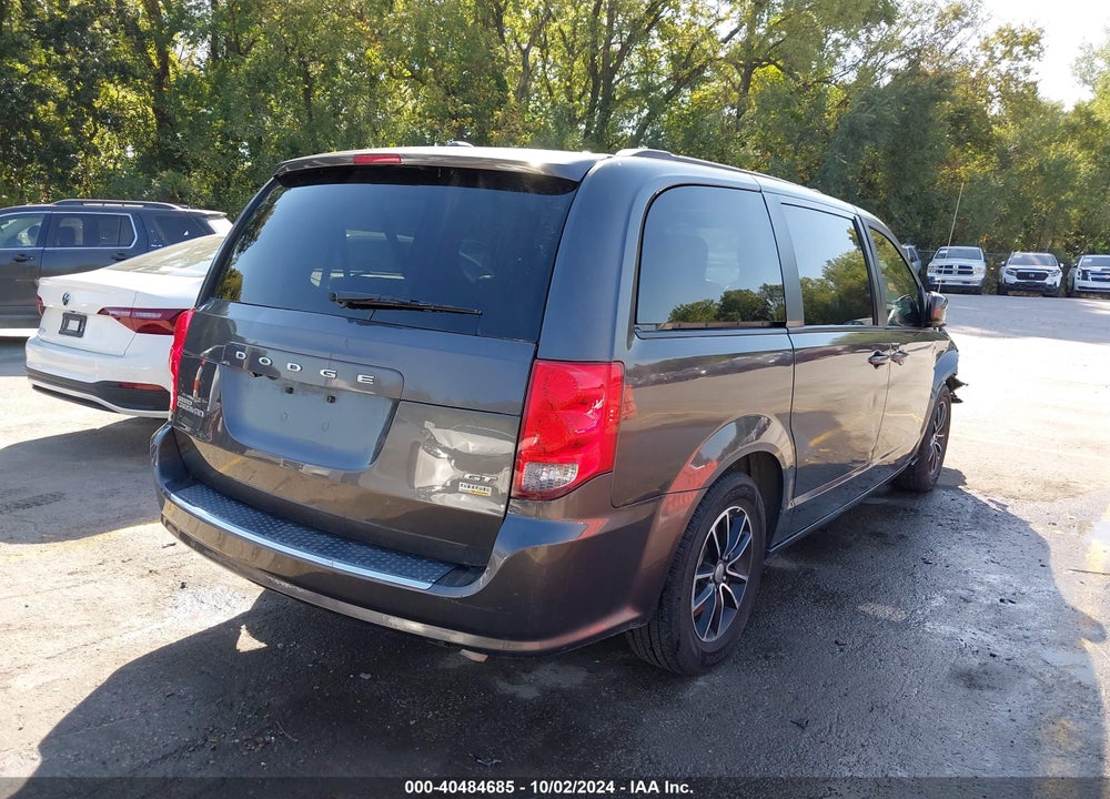 2018 DODGE GRAND CARAVAN GT VIN: 2C4RDGEG3JR200114