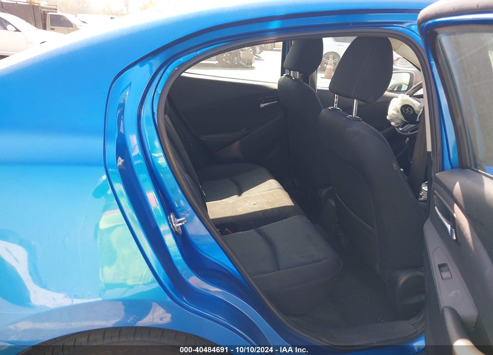 2016 SCION IA VIN: 3MYDLBZV7GY118163