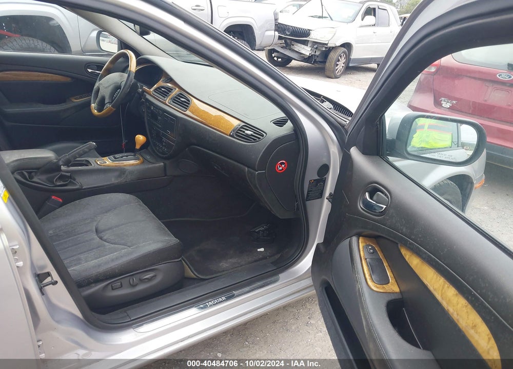 2002 JAGUAR S-TYPE 3.0L V6 VIN: SAJDA01N62FM28391