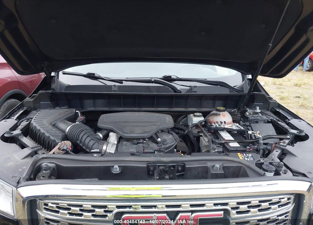 2019 GMC ACADIA DENALI VIN: 1GKKNXLS0KZ121811