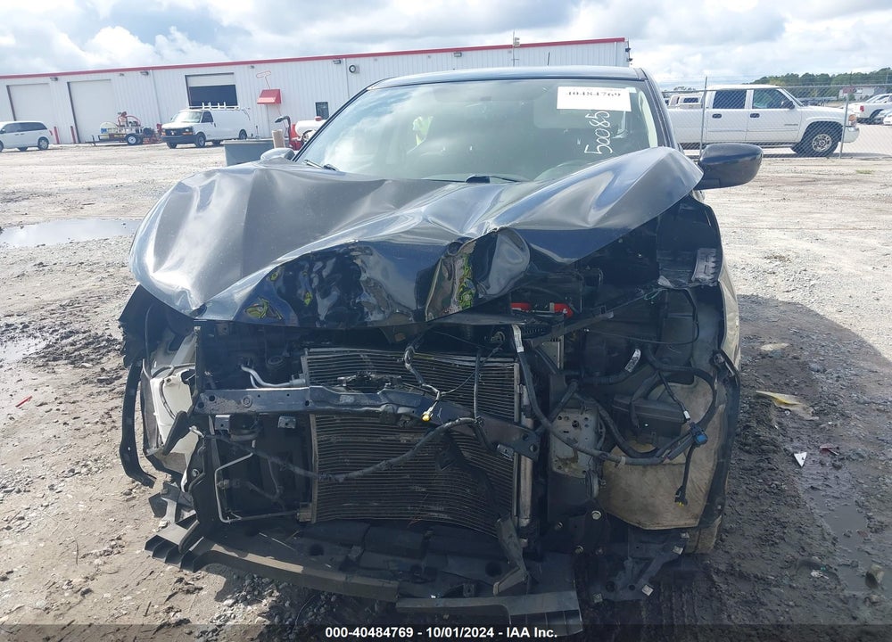 2018 NISSAN ROGUE SPORT S VIN: JN1BJ1CPXJW500852