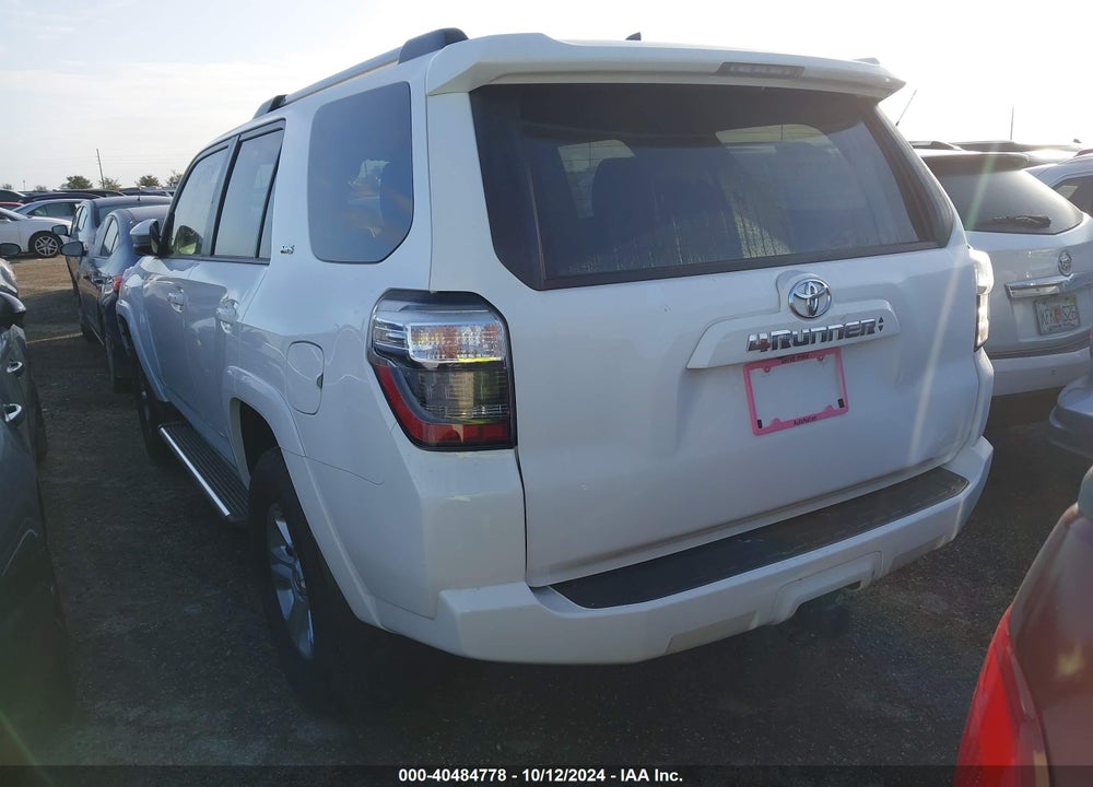 2024 TOYOTA 4RUNNER SR5 VIN: JTEEU5JR0R5306731