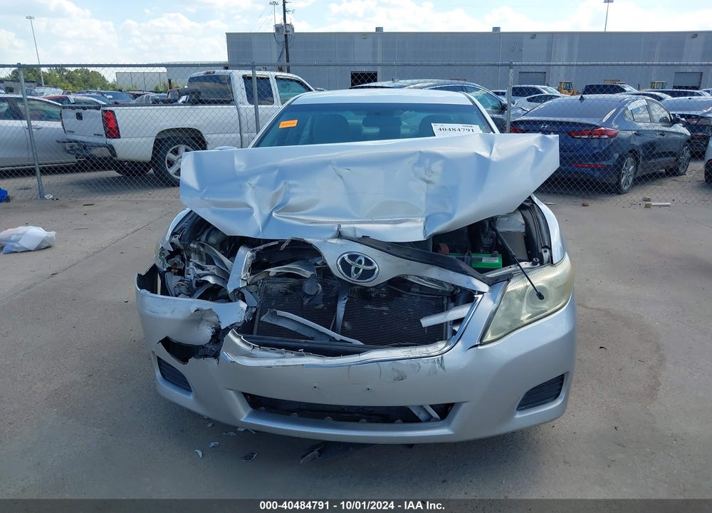 2011 TOYOTA CAMRY LE VIN: 4T4BF3EK5BR218984