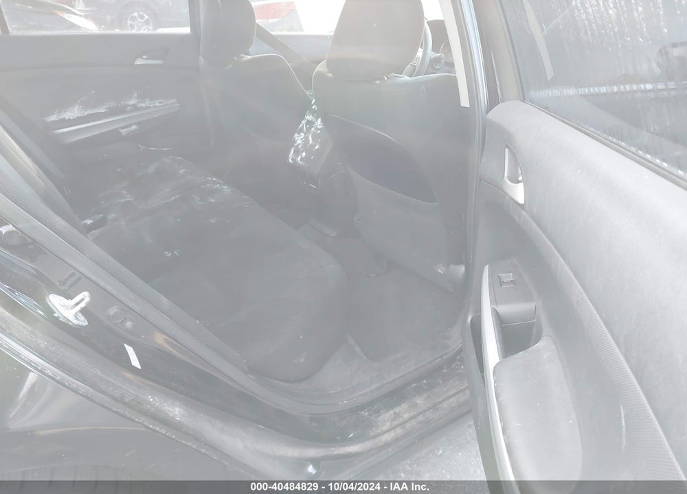 2010 HONDA ACCORD 2.4 EX VIN: 1HGCP2F79AA017417