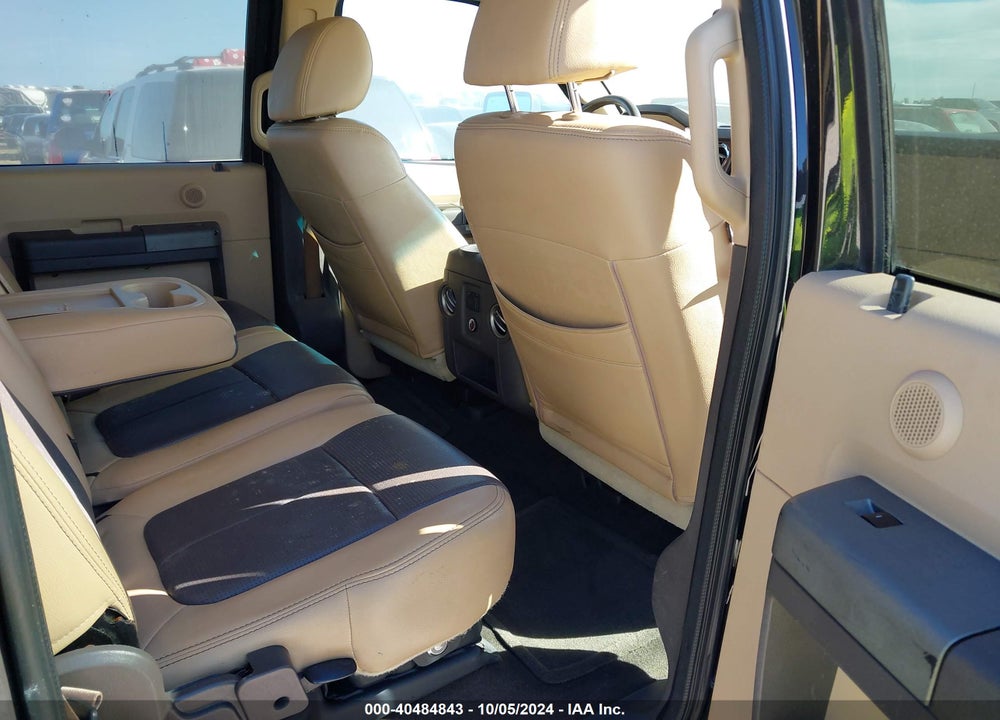 2011 FORD F-250 LARIAT VIN: 1FT7W2BT4BEA05787