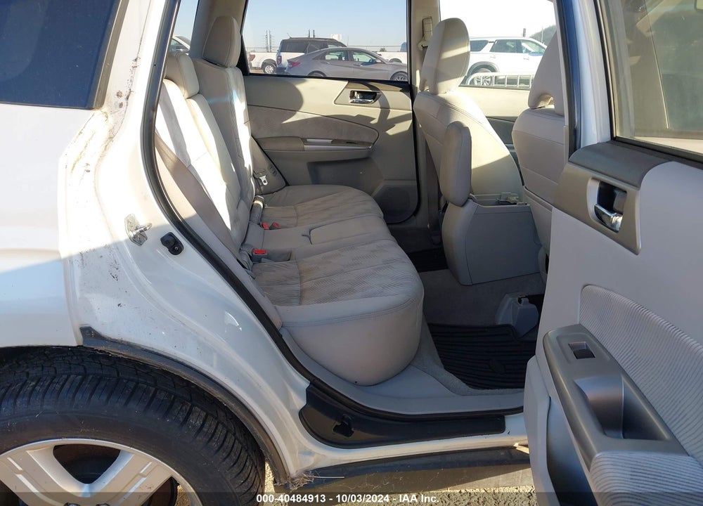 2010 SUBARU FORESTER 2.5X PREMIUM VIN: JF2SH6CC5AH777823