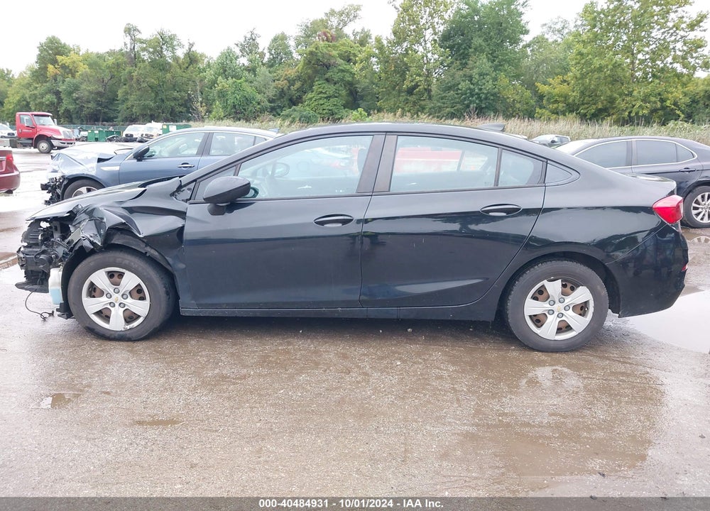2017 CHEVROLET CRUZE LS AUTO VIN: 1G1BC5SM9H7154263