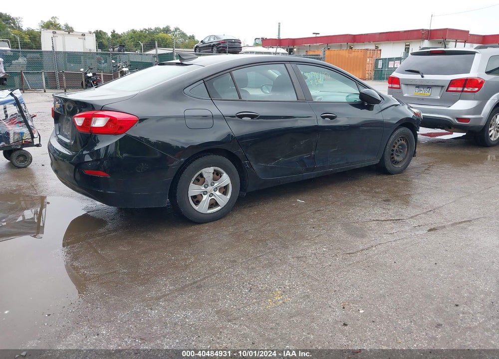 2017 CHEVROLET CRUZE LS AUTO VIN: 1G1BC5SM9H7154263
