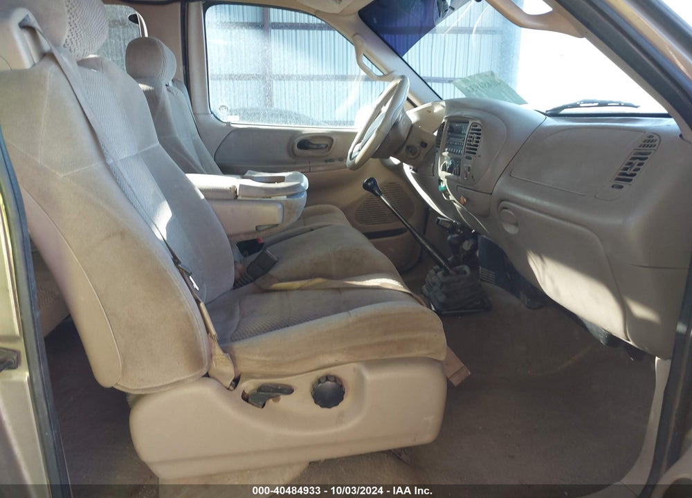 2001 FORD F-150 LARIAT/XL/XLT VIN: 1FTRX18W31NB43143