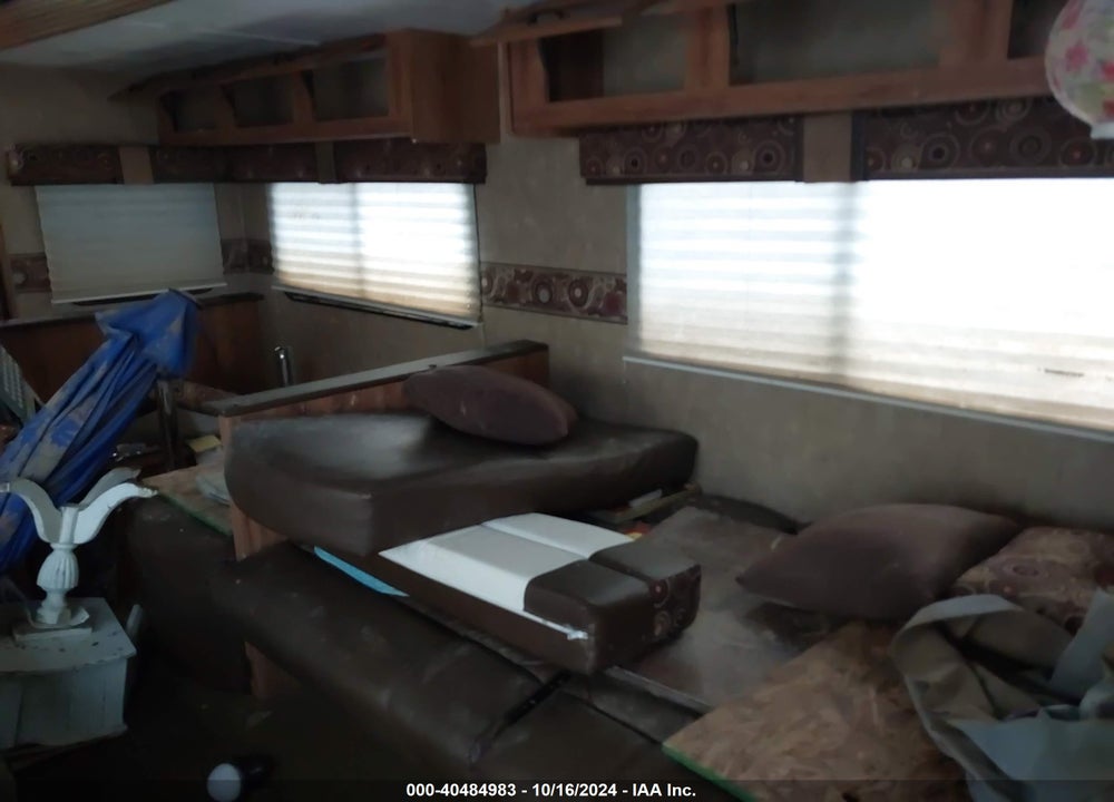 2016 KZ TRAVEL TRAILER VIN: 4EZTL3126G8034542