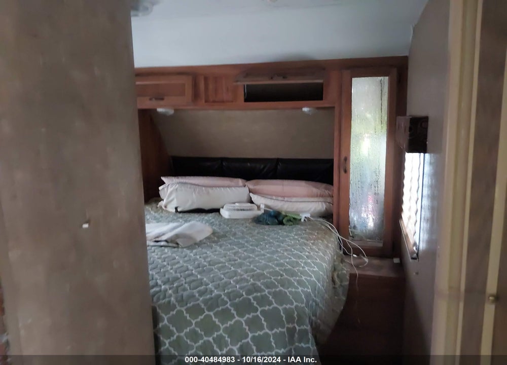 2016 KZ TRAVEL TRAILER VIN: 4EZTL3126G8034542