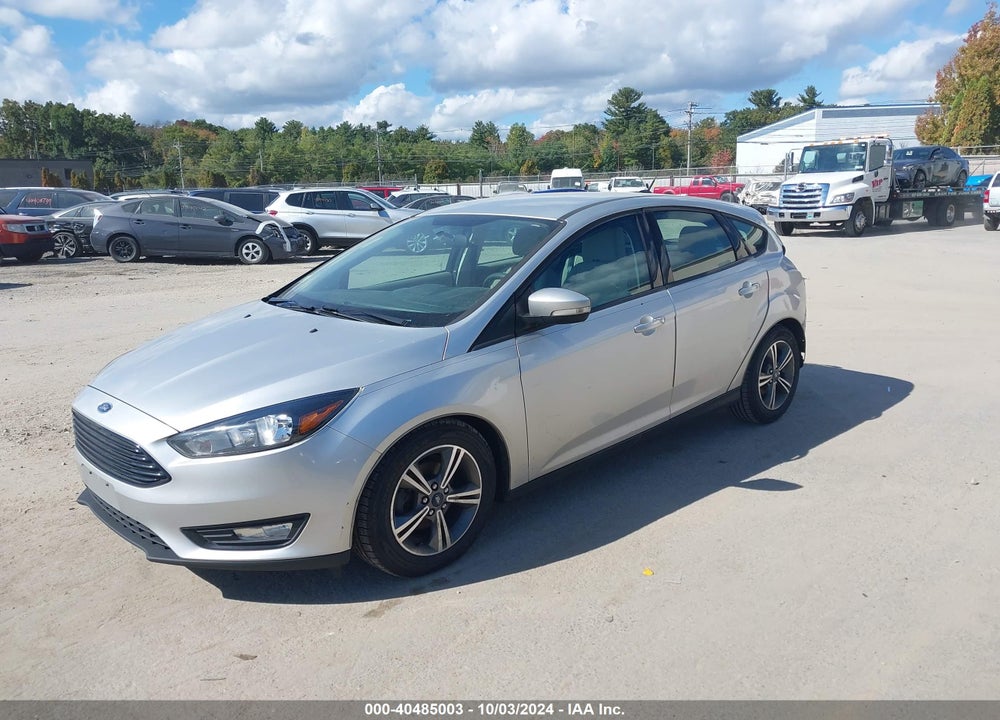 2016 FORD FOCUS SE VIN: 1FADP3KE1GL240132
