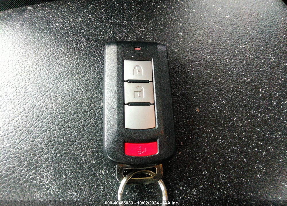 2024 MITSUBISHI ECLIPSE CROSS LE VIN: JA4ATVAA2RZ001850
