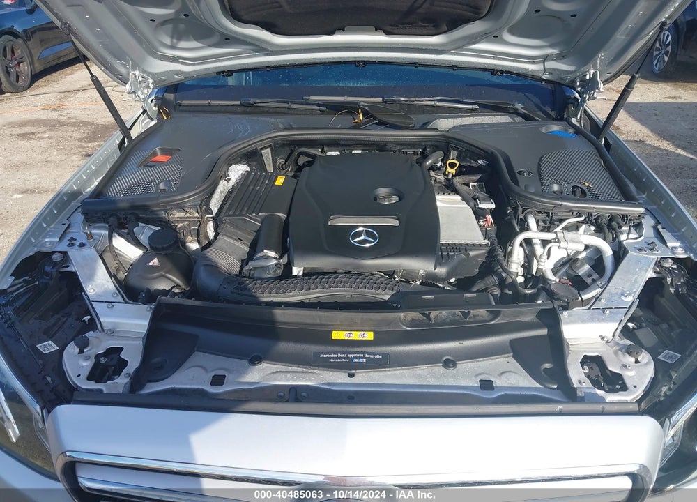 2018 MERCEDES-BENZ E 300 VIN: WDDZF4JB9JA332808