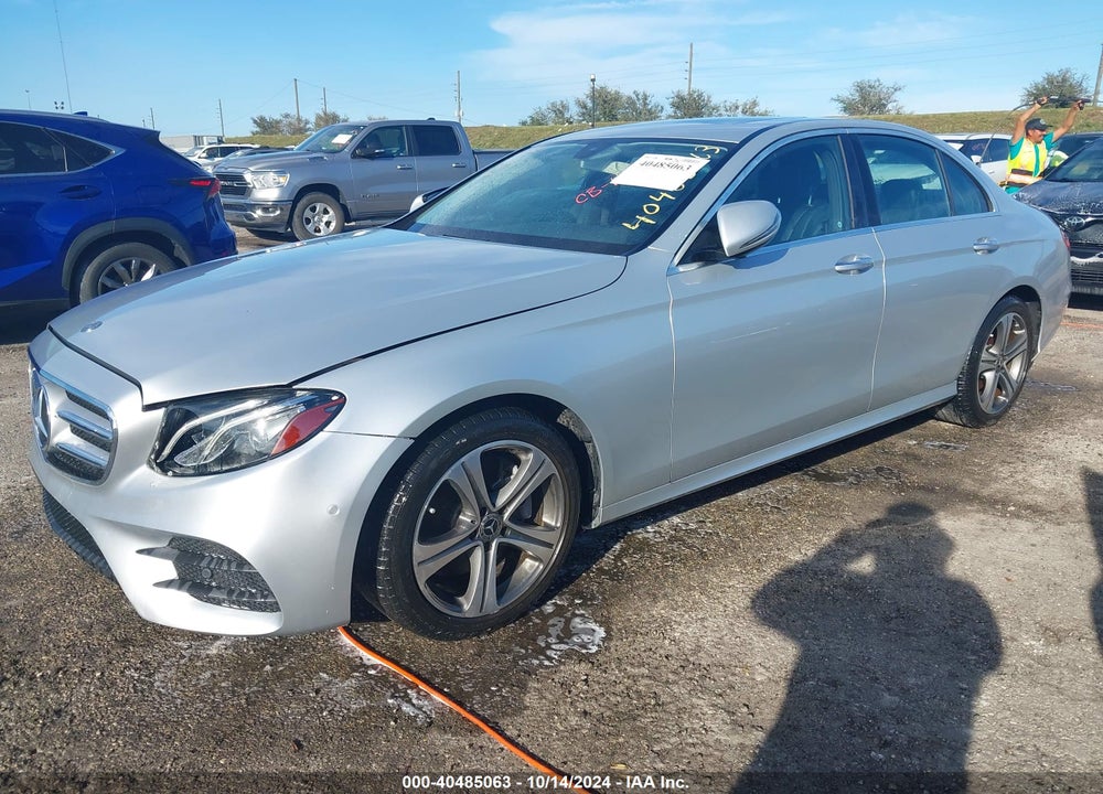 2018 MERCEDES-BENZ E 300 VIN: WDDZF4JB9JA332808