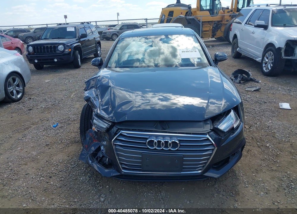2018 AUDI A4 2.0T TECH ULTRA PREMIUM/2.0T ULTRA PREMIUM VIN: WAUKMAF44JA233188