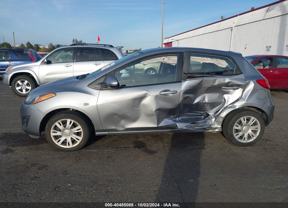 2014 MAZDA 2 SPORT VIN: JM1DE1KZ6E0178894