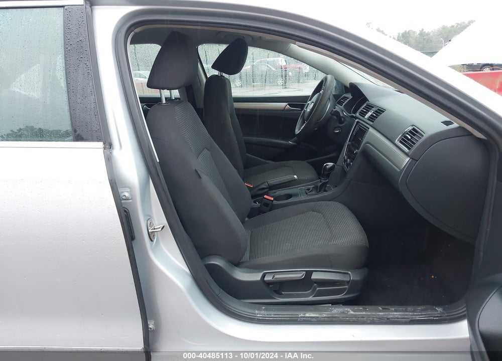 2016 VOLKSWAGEN PASSAT 1.8T S VIN: 1VWAT7A38GC023044