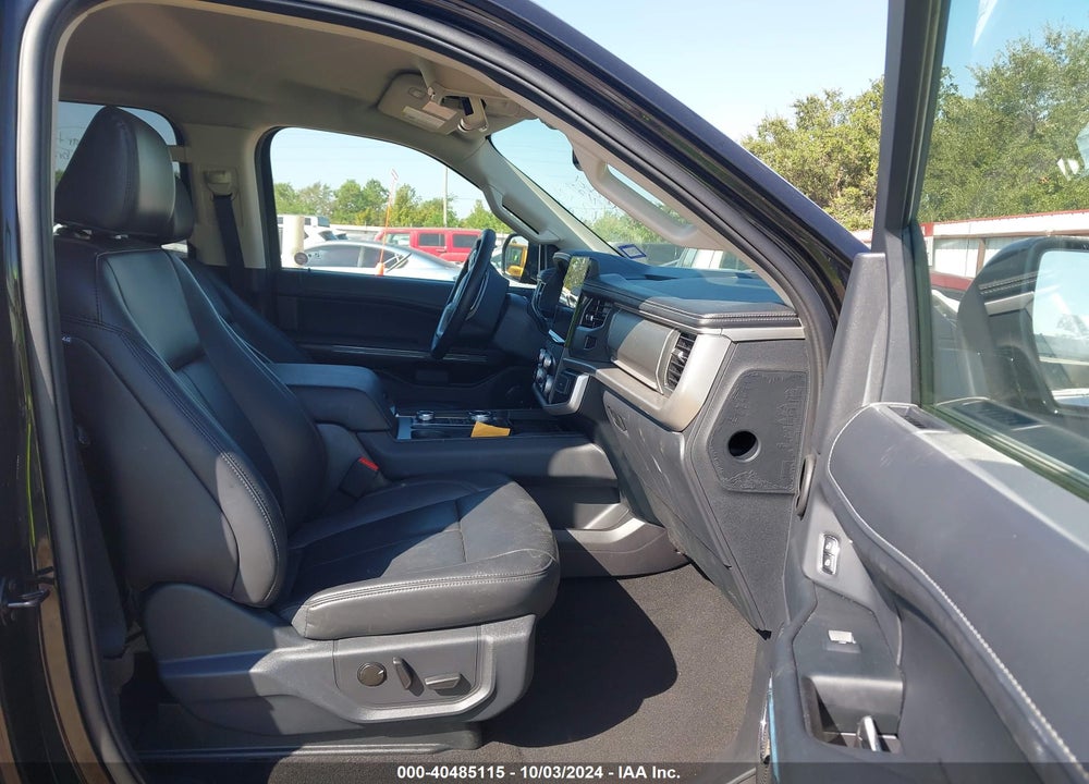 2024 FORD EXPEDITION XLT MAX VIN: 1FMJK1J84REA42837