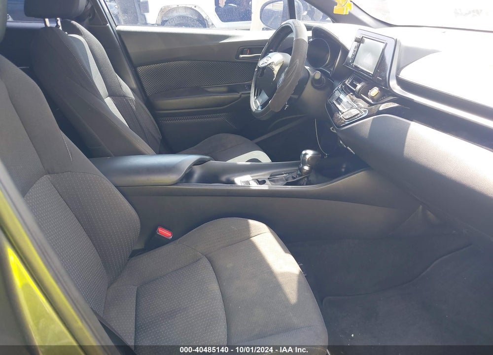 2018 TOYOTA C-HR XLE PREMIUM VIN: NMTKHMBXXJR046323