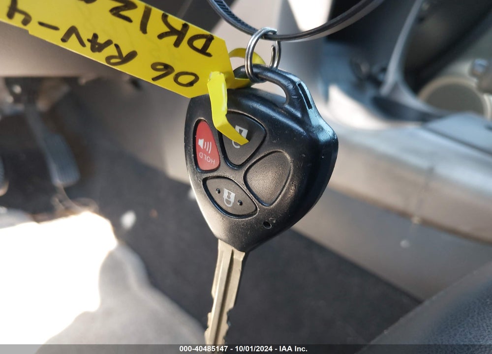 2006 TOYOTA RAV4 SPORT VIN: JTMZD32V665009819
