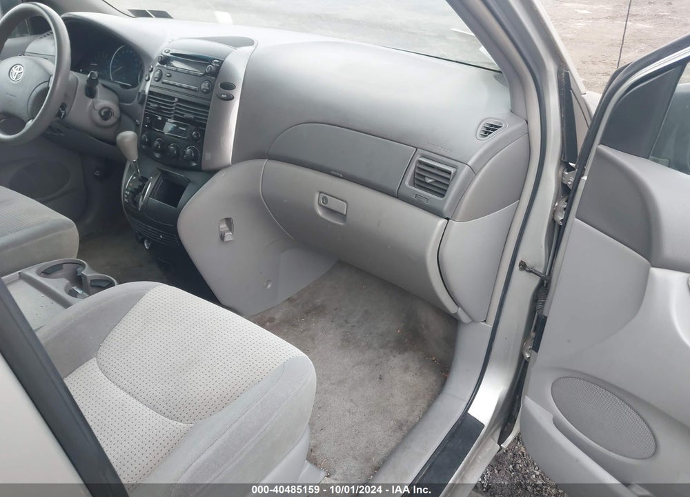 2006 TOYOTA SIENNA LE VIN: 5TDZA23C16S547905