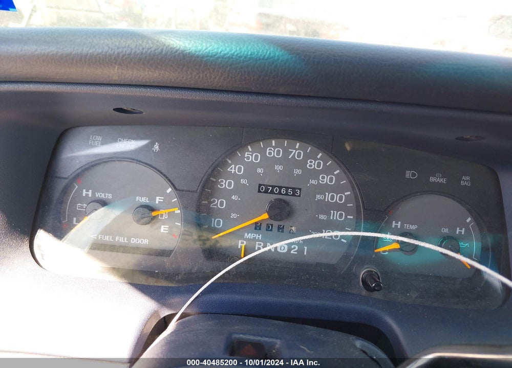 1996 MERCURY GRAND MARQUIS GS VIN: 2MELM74W6TX696733