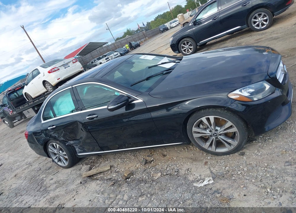 2018 MERCEDES-BENZ C 300 VIN: 55SWF4JB0JU244815