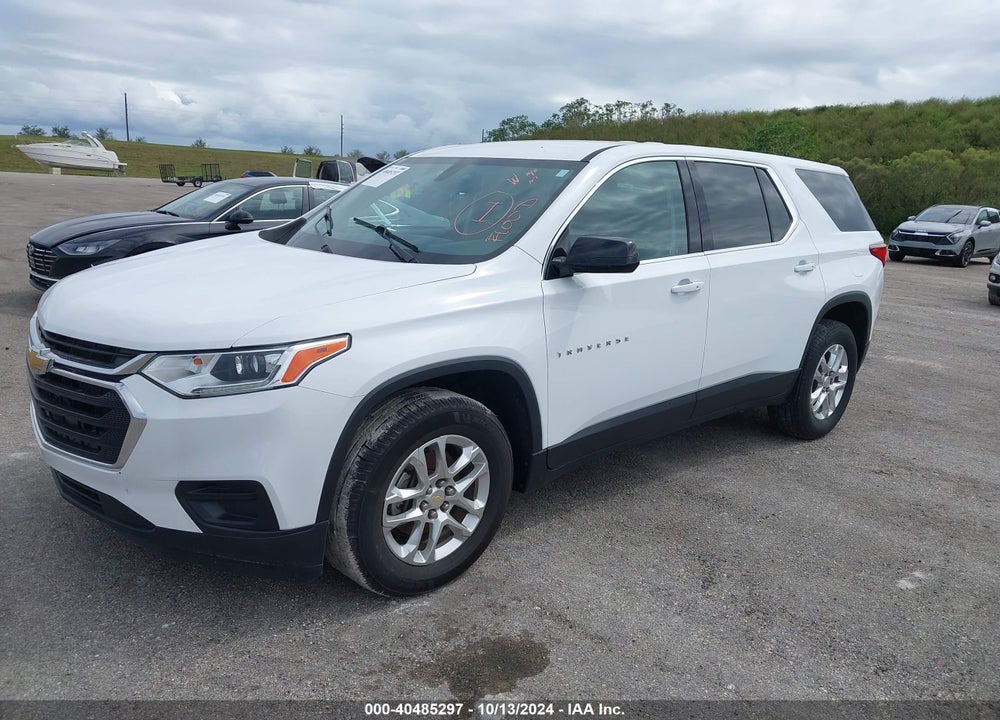 2020 CHEVROLET TRAVERSE FWD LS VIN: 1GNERFKW4LJ210610