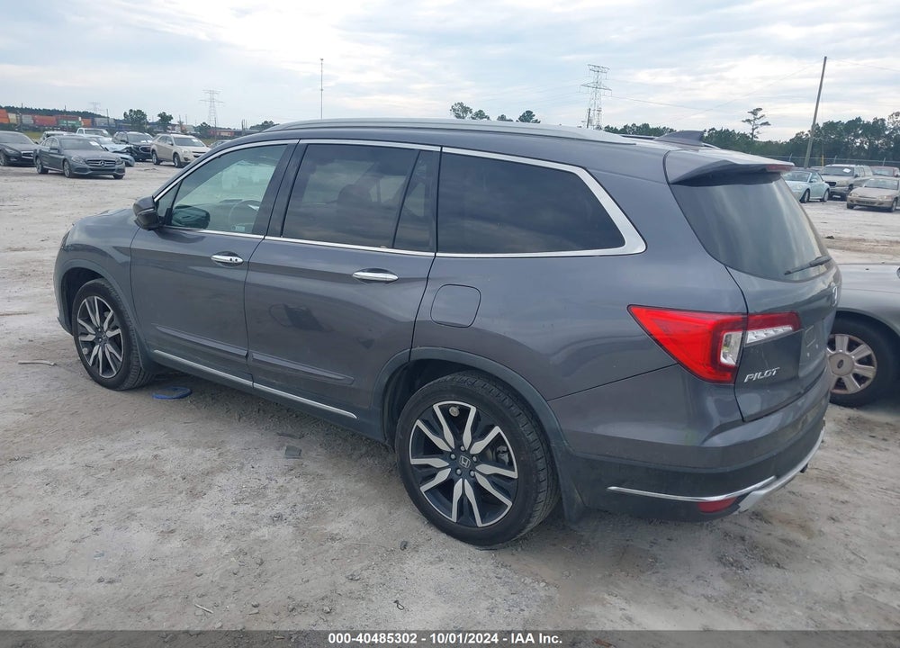 2019 HONDA PILOT TOURING VIN: 5FNYF5H93KB038120